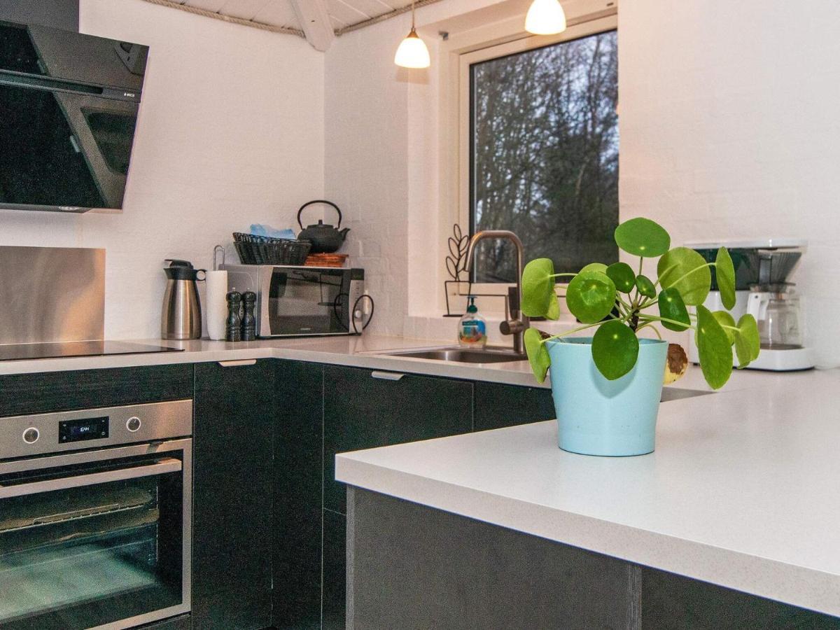 7 Person Holiday Home In Rsted Kare Exteriér fotografie