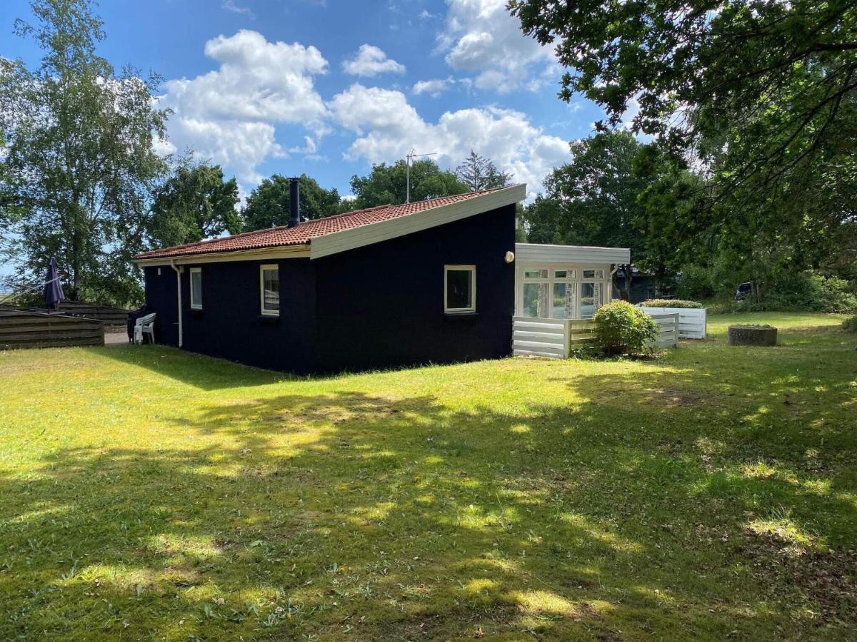 7 Person Holiday Home In Rsted Kare Exteriér fotografie